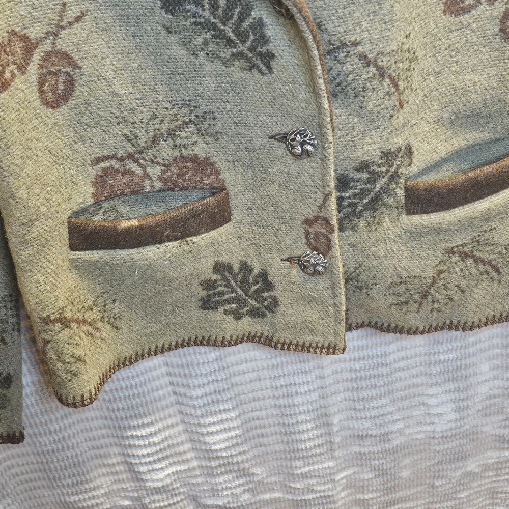 Wooded River Tapestry Jacket Womens Lg Green Brown Nature Squirrel Buttons USA - Picture 4 of 7